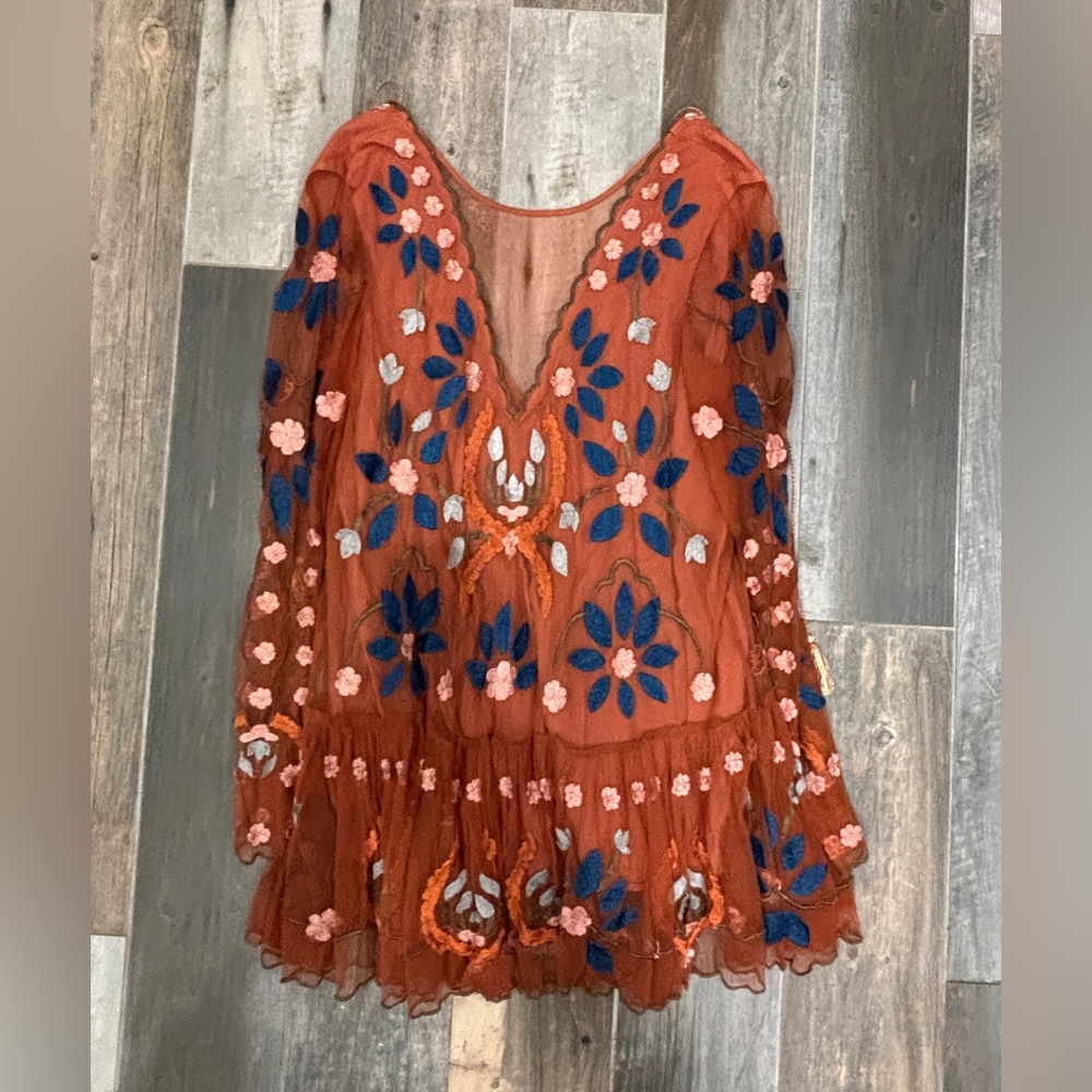FREE PEOPLE HEARTS ARE WILD MINI EMBROIDERED DRESS RUST SMALL BOHO FESTIVAL - Picture 10 of 14